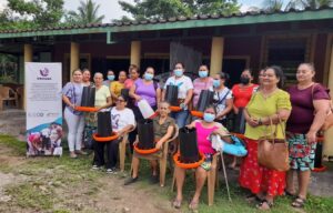 Lee más sobre el artículo Mujeres de San Pedro y San Antonio Masahuat se capacitan y reciben insumos de granja avícola