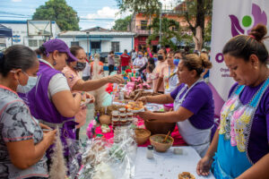 Lee más sobre el artículo ORMUSA en territorio realiza feria de logros para presentar los resultados de los talleres vocacionales en Ciudad Arce, La Libertad