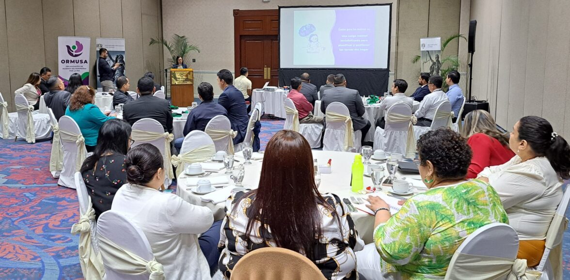 Corresponsabilidad en los cuidados, conversatorio desarrollado por ORMUSA y PGR