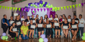 Lee más sobre el artículo ORMUSA en territorio, realiza la Clausura de la Escuela de Horticultura en San Pedro Masahuat