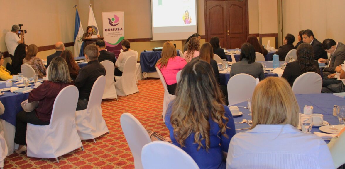 ORMUSA y CNJ realizaron foro sobre las implicaciones de la Ley Crecer Juntos en el ámbito laboral